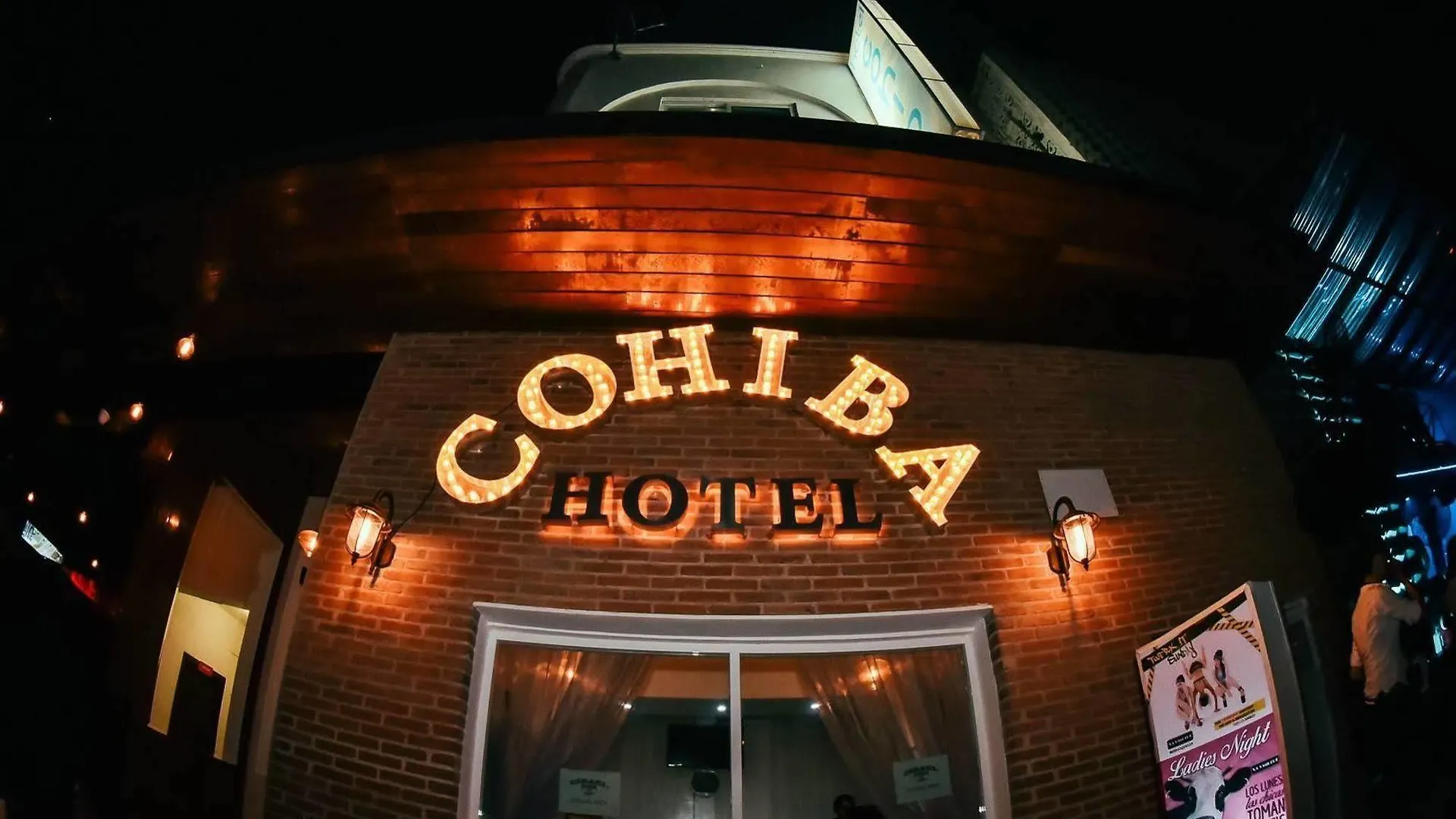 Cohiba 호텔 신데 델 카르멘 3*,